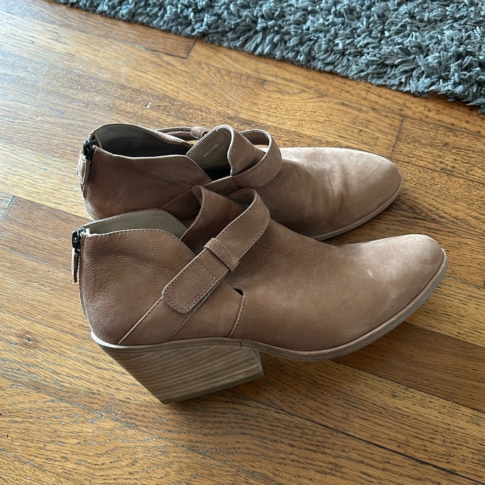 Eileen Fisher Ives Back Zip Ankle Bootie Brown Taupe Size 10